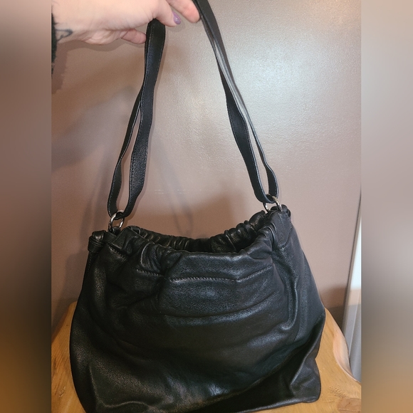 Authentic Michael kors bag - Picture 3 of 7